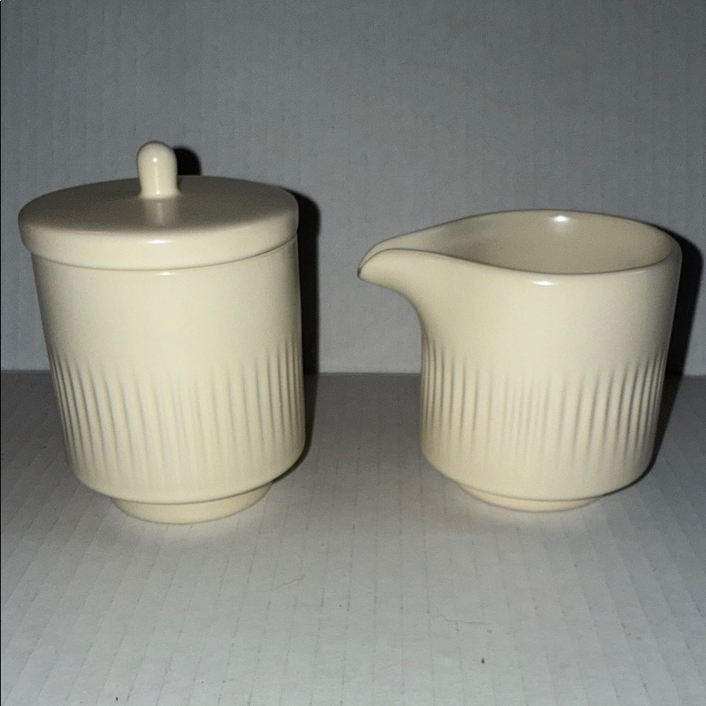 Elegant Cream Serveware Set